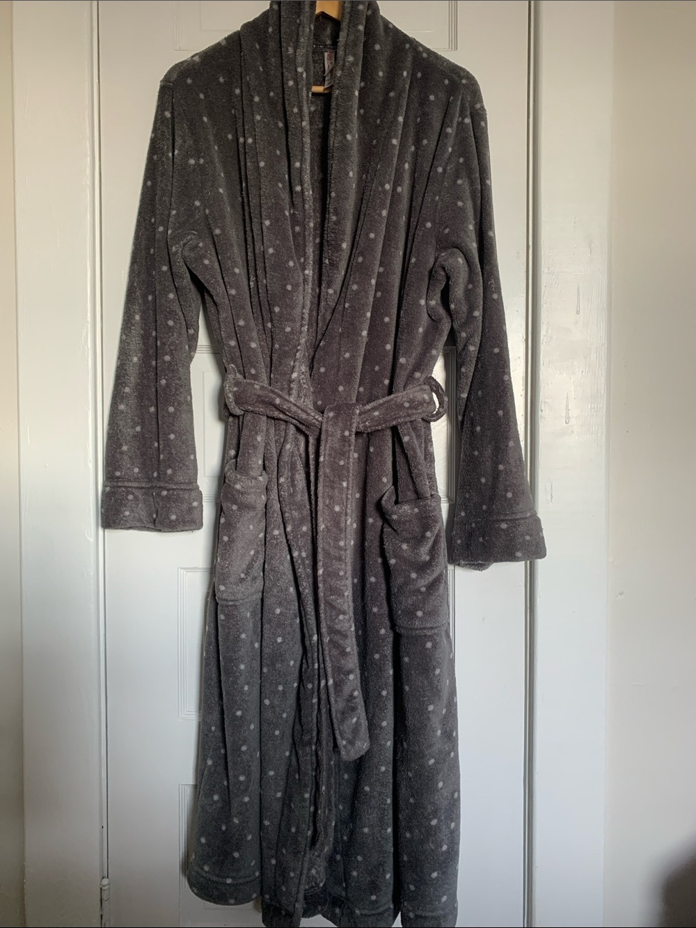 Plush Grey Polka Dot Bath Robe Size XXL